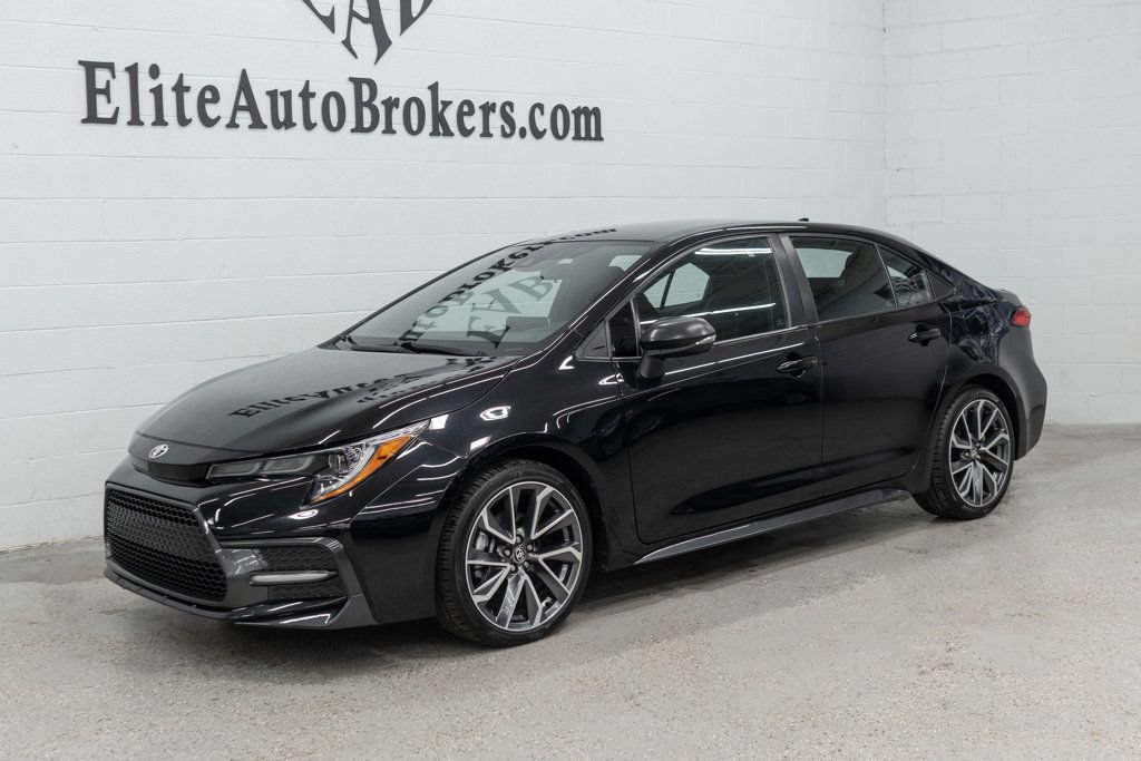 Used 2021 Toyota Corolla SE FWD image 35