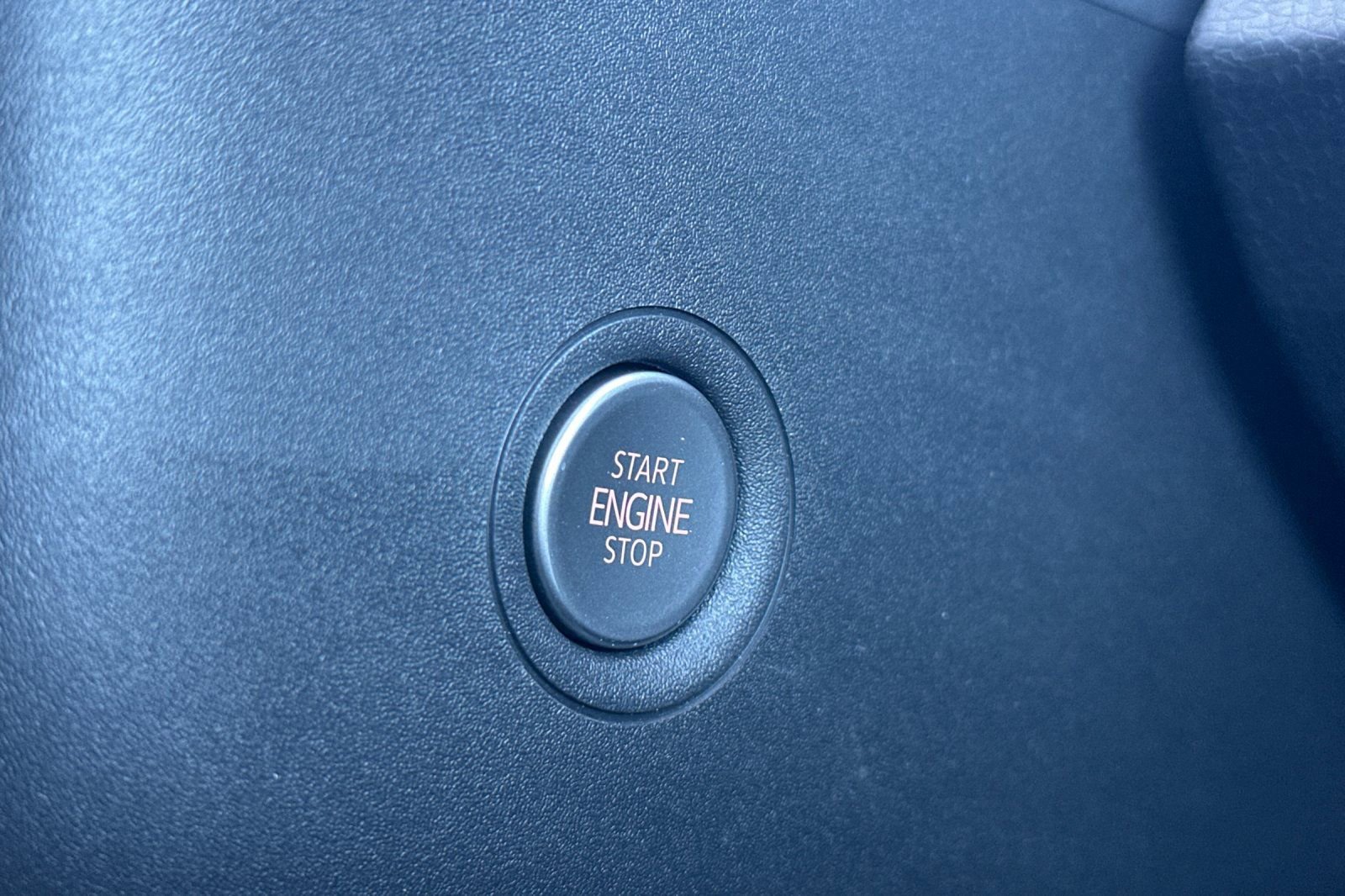 New 2026 Volkswagen ID.4 Pro RWD image 23