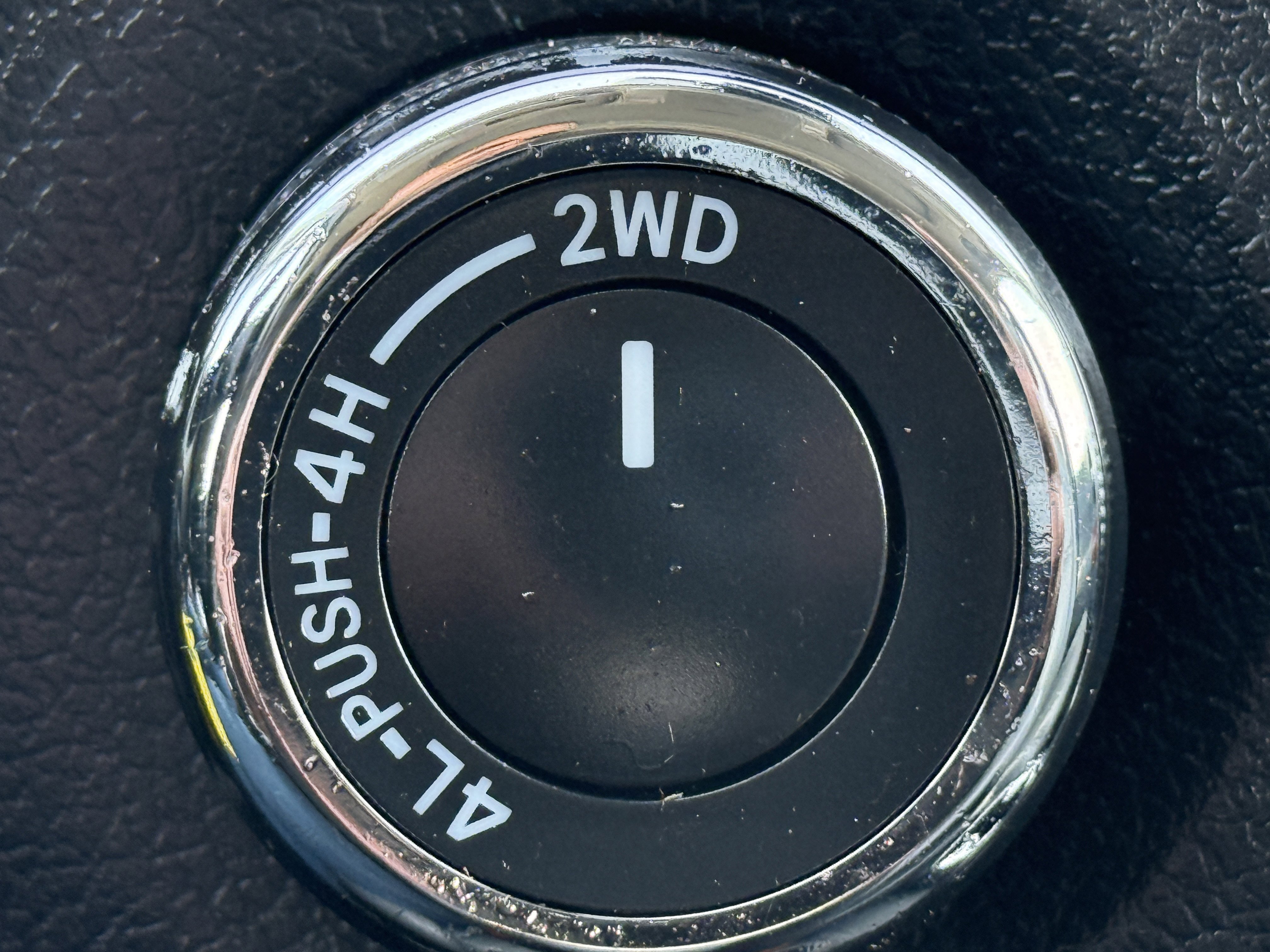 Used 2019 Toyota Sequoia Platinum w/ Four Season Floor Mat Package image 42