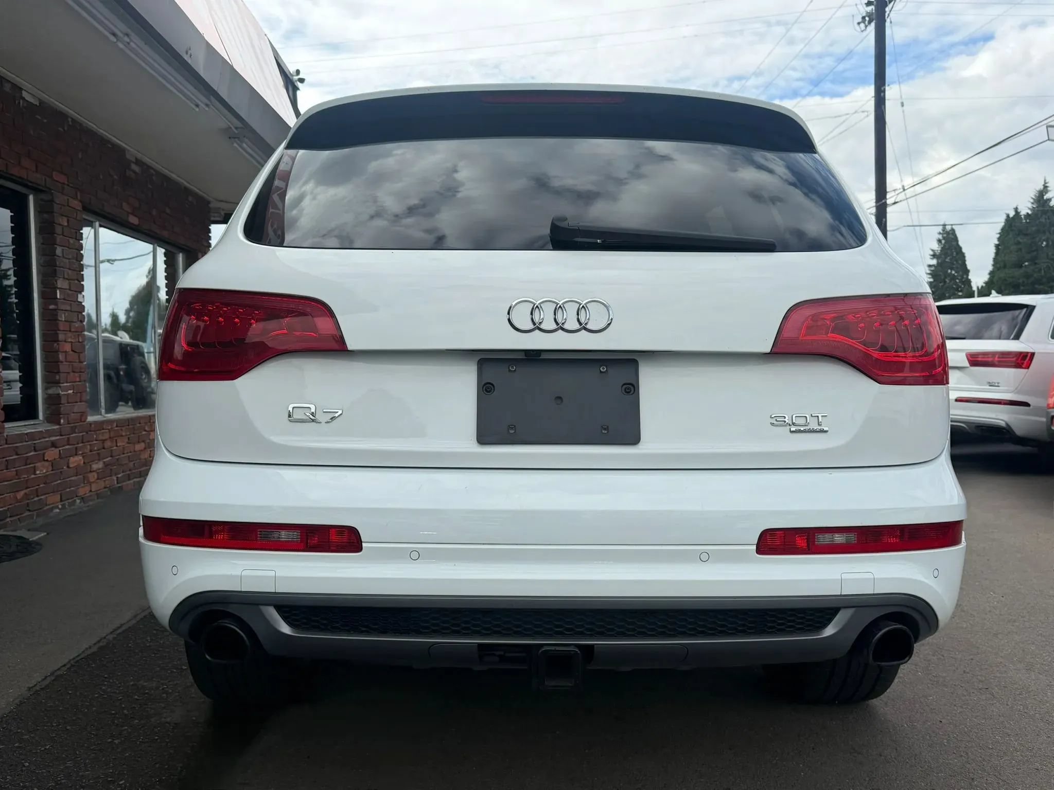 Used 2014 Audi Q7 3.0T S line Prestige w/ Towing Package AWD/4WD image 6