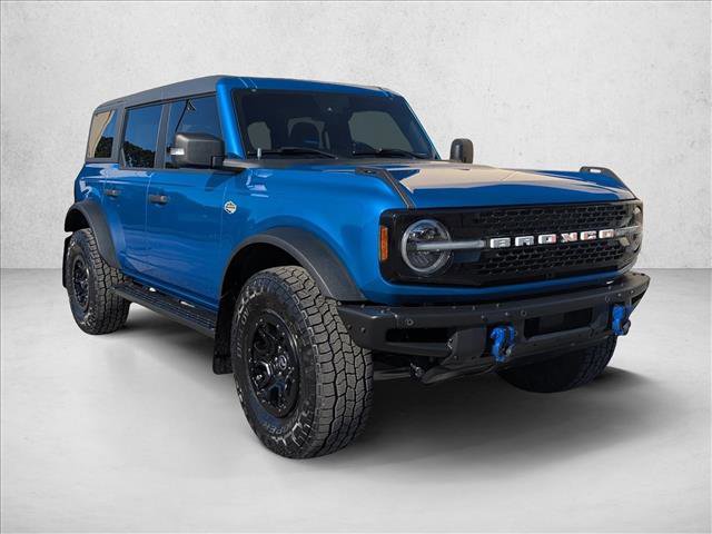 Used 2023 Ford Bronco Wildtrak image 3