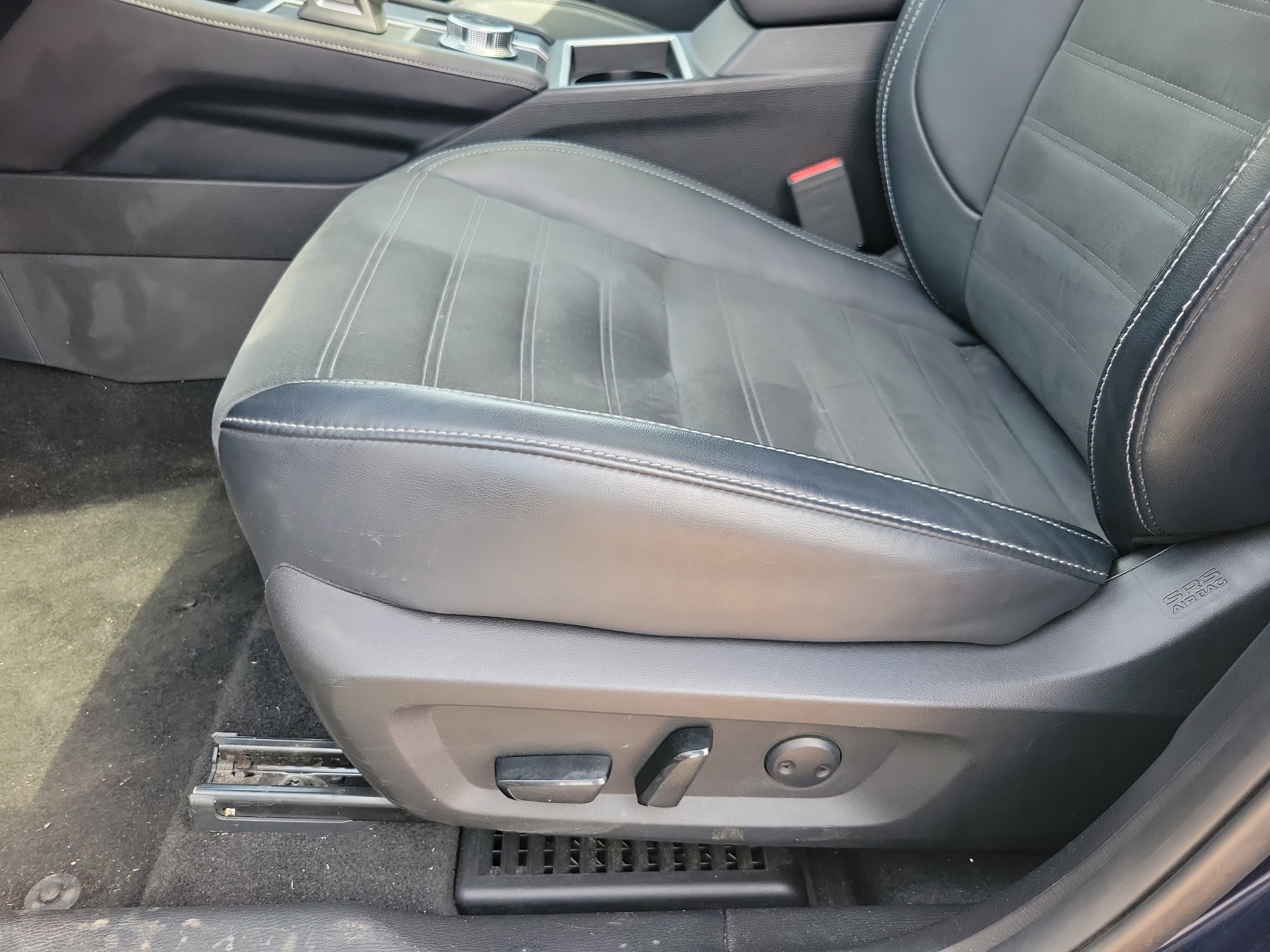 Used 2024 Mitsubishi Outlander SE image 5