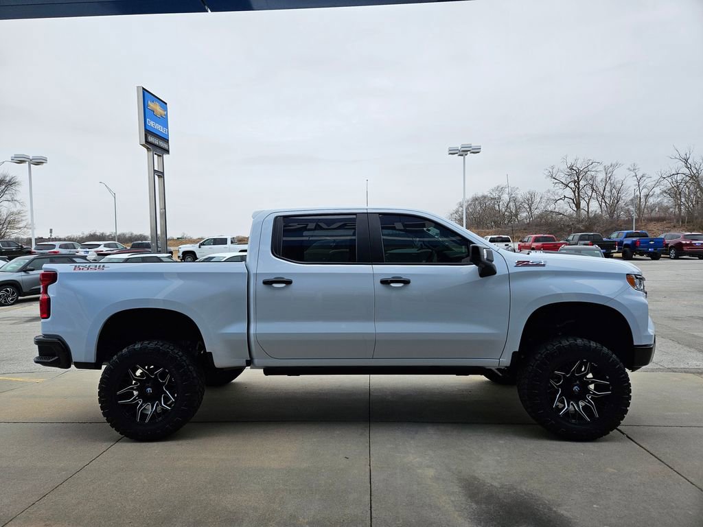 New 2025 Chevrolet Silverado 1500 LT Trail Boss w/ LT Trail Boss Premium Package AWD/4WD image 5