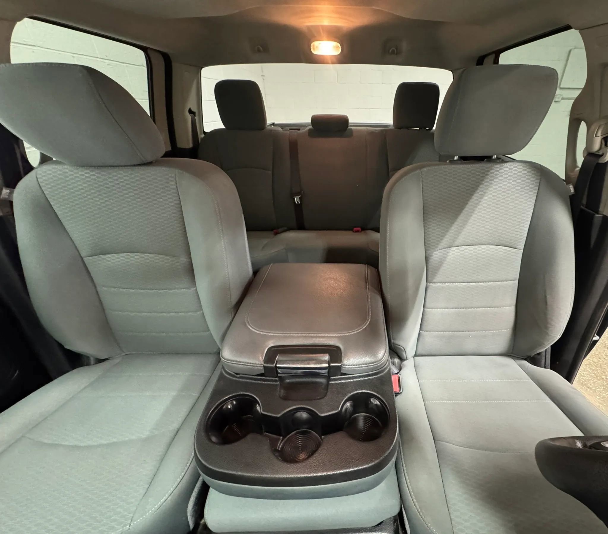 Used 2018 RAM 1500 Express w/ Express Value Package AWD/4WD image 26