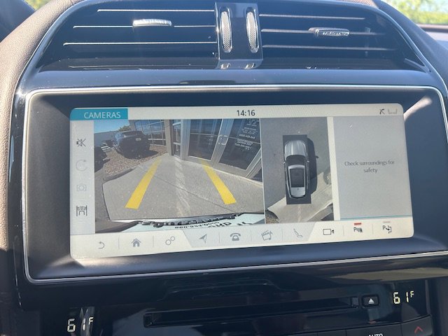 Used 2020 Jaguar F-PACE Prestige image 30