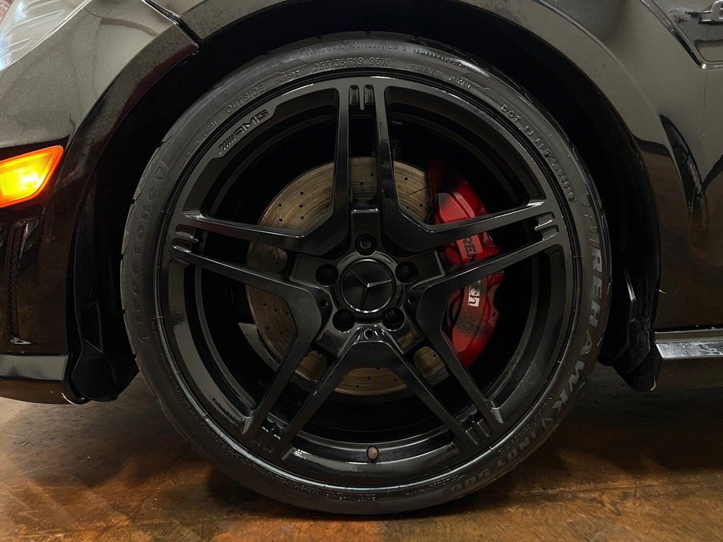 Used 2011 Mercedes-Benz E 63 AMG Sedan image 11