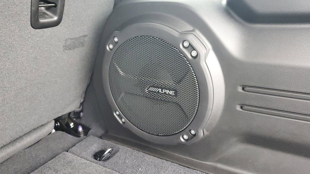 New 2026 Jeep Wrangler Unlimited Rubicon w/ Technology Group image 9