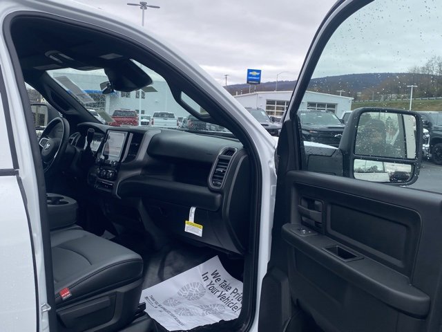 New 2026 RAM 3500 Tradesman w/ Chrome Appearance Group A image 25