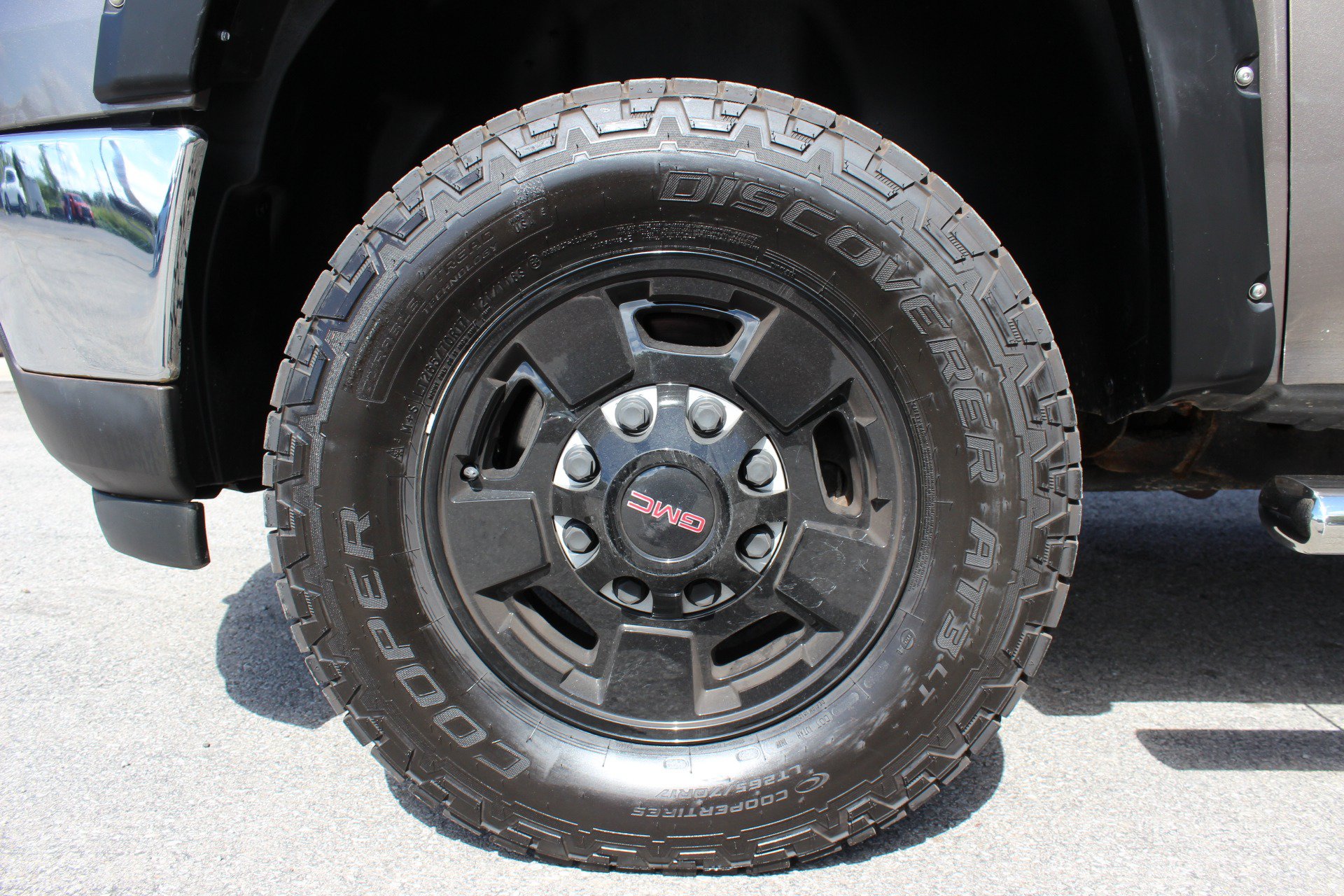 Used 2012 GMC Sierra 2500 SLE w/ Snow Plow Prep Package AWD/4WD image 41