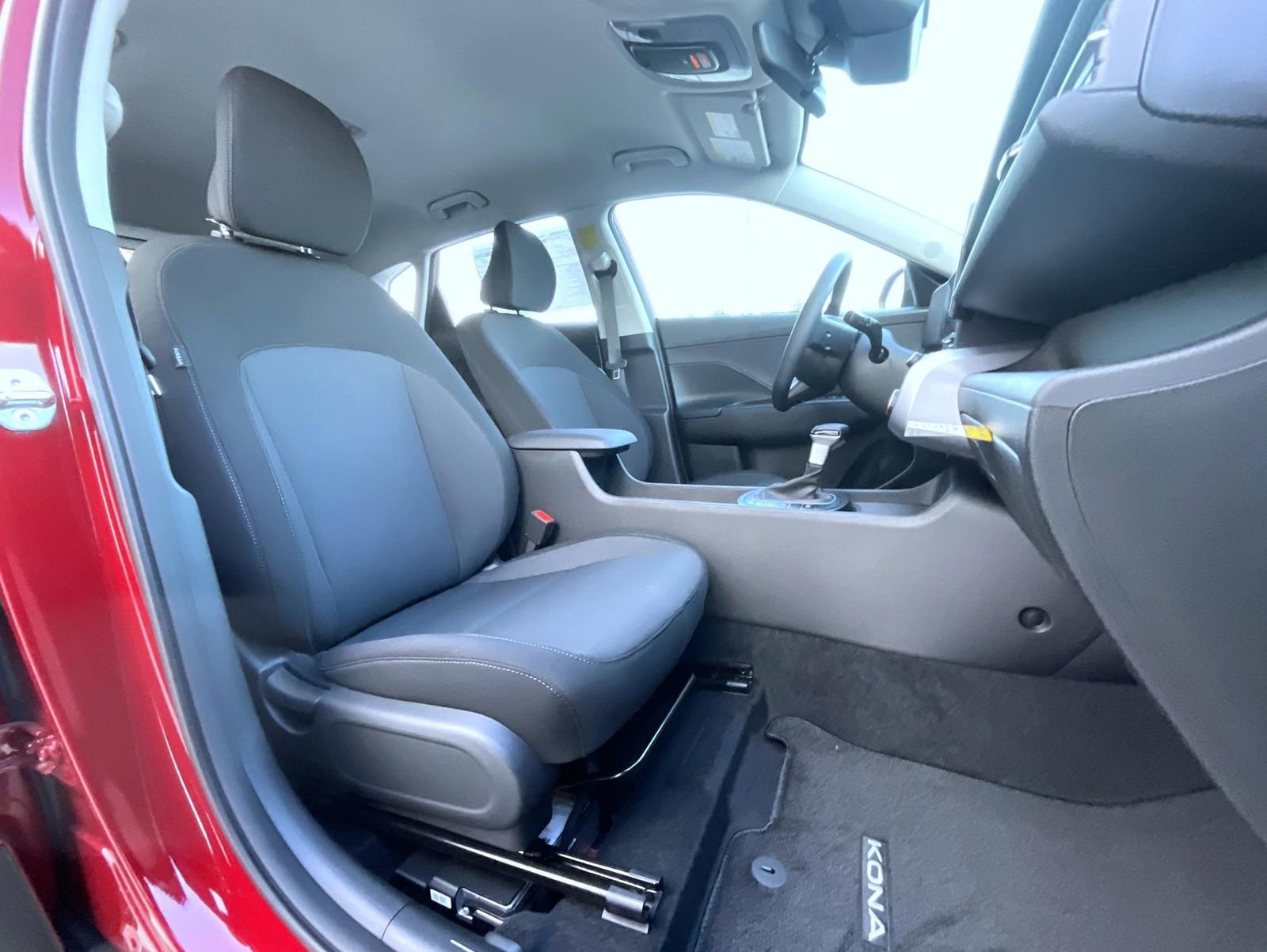 New 2026 Hyundai Kona SE AWD/4WD image 16