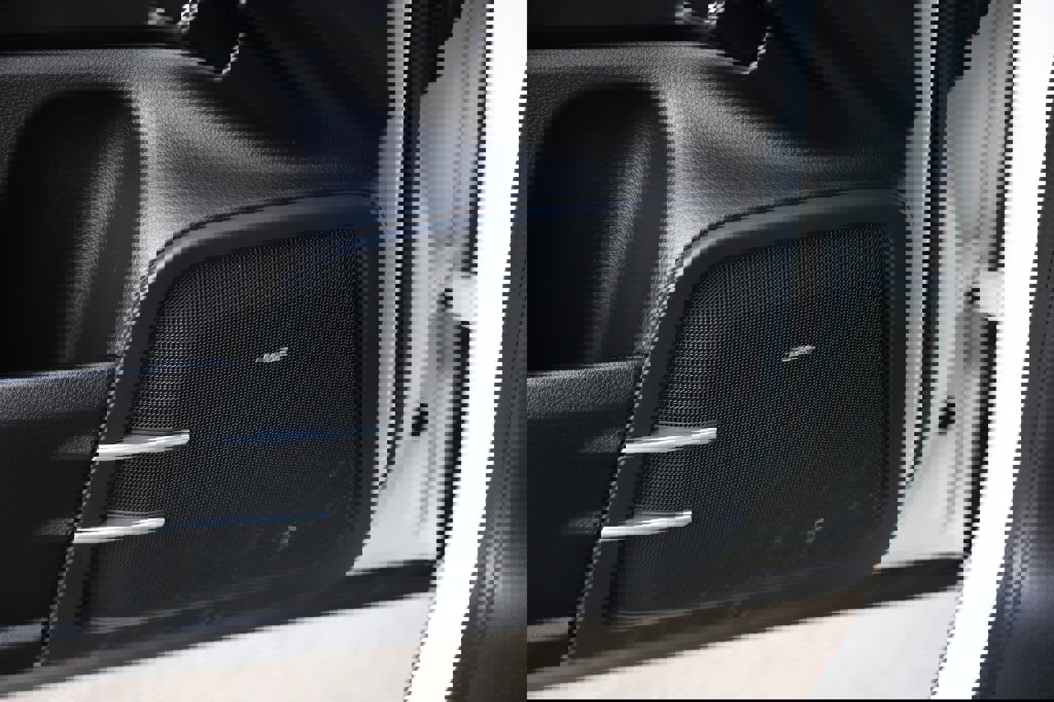 Used 2017 Porsche Cayenne S image 53