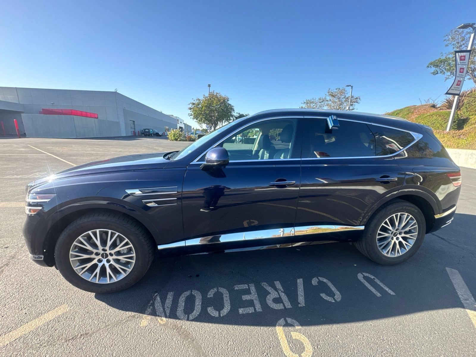 Used 2025 Genesis GV80 2.5T Standard AWD/4WD image 4