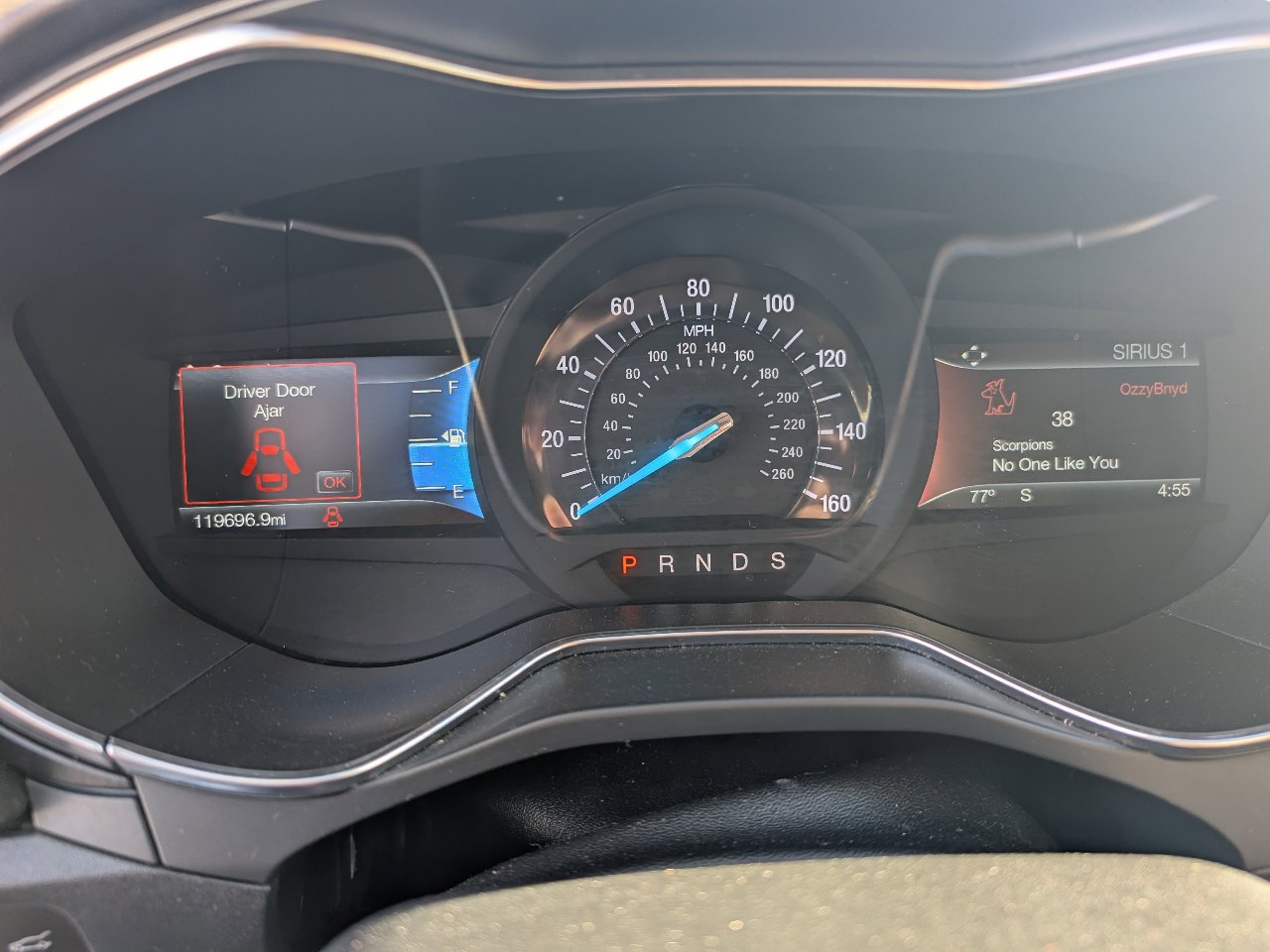 Used 2018 Ford Fusion Titanium image 19