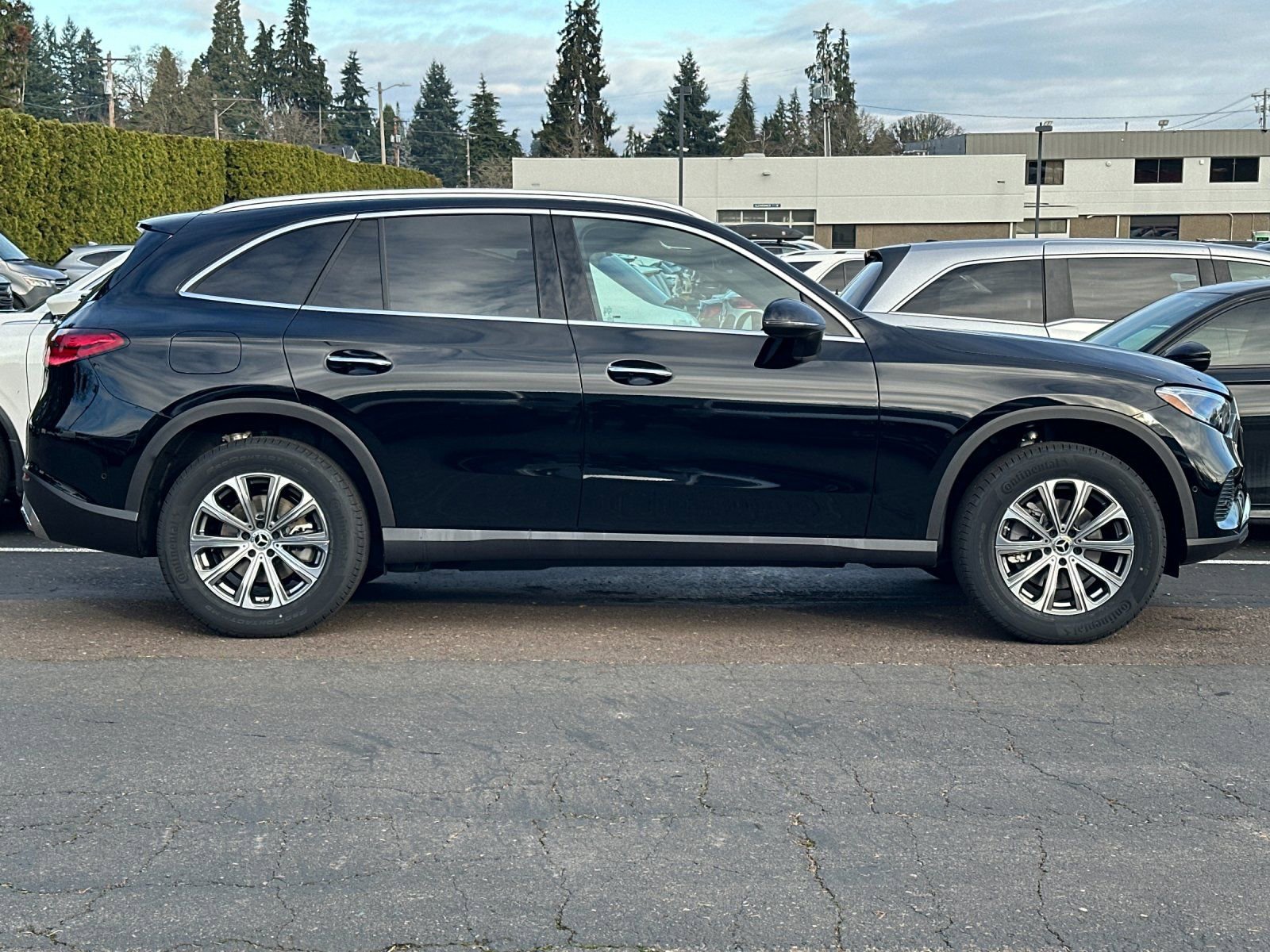 New 2026 Mercedes-Benz GLC 300 4MATIC image 3