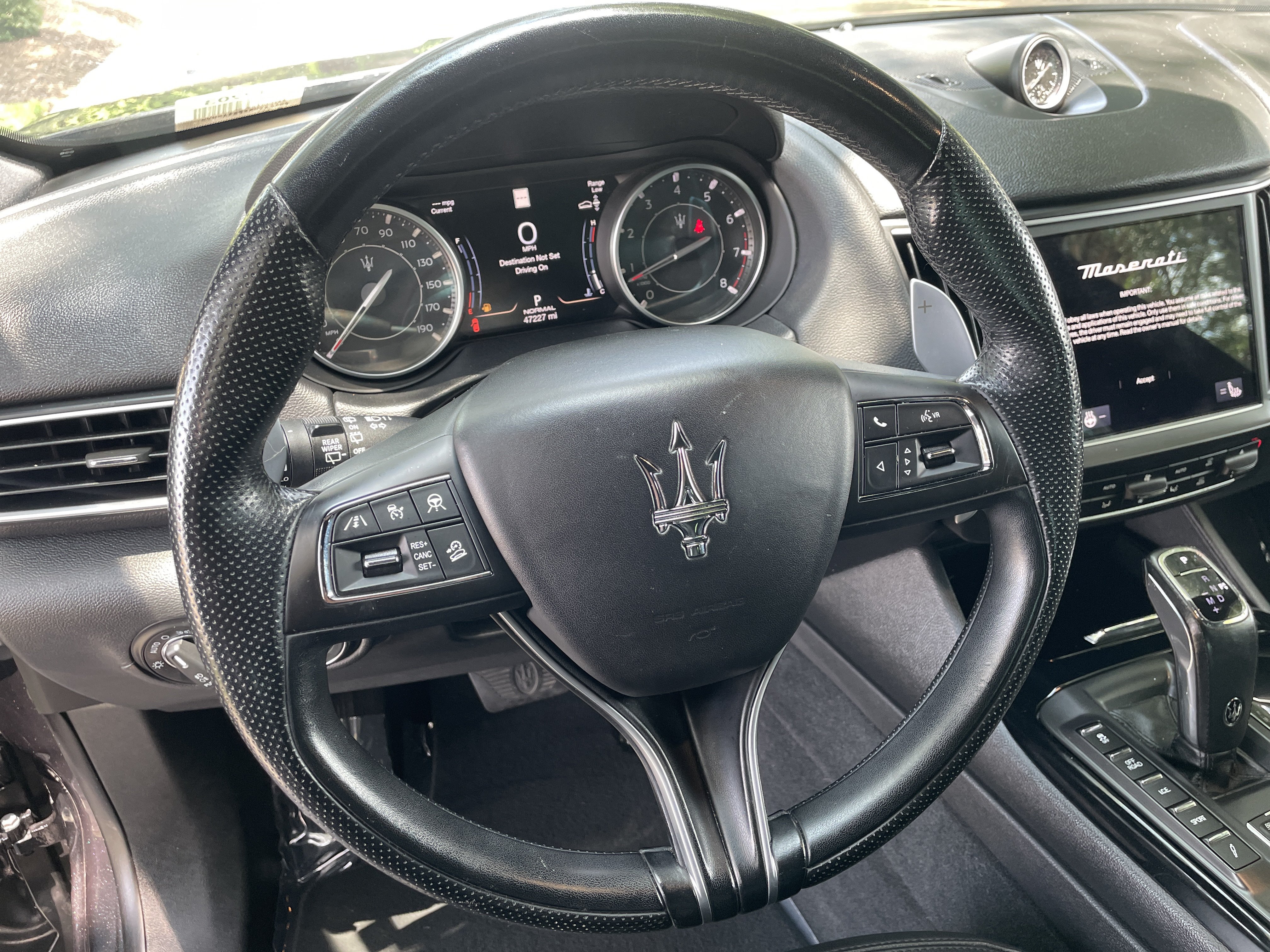 Used 2023 Maserati Levante Modena AWD/4WD image 17