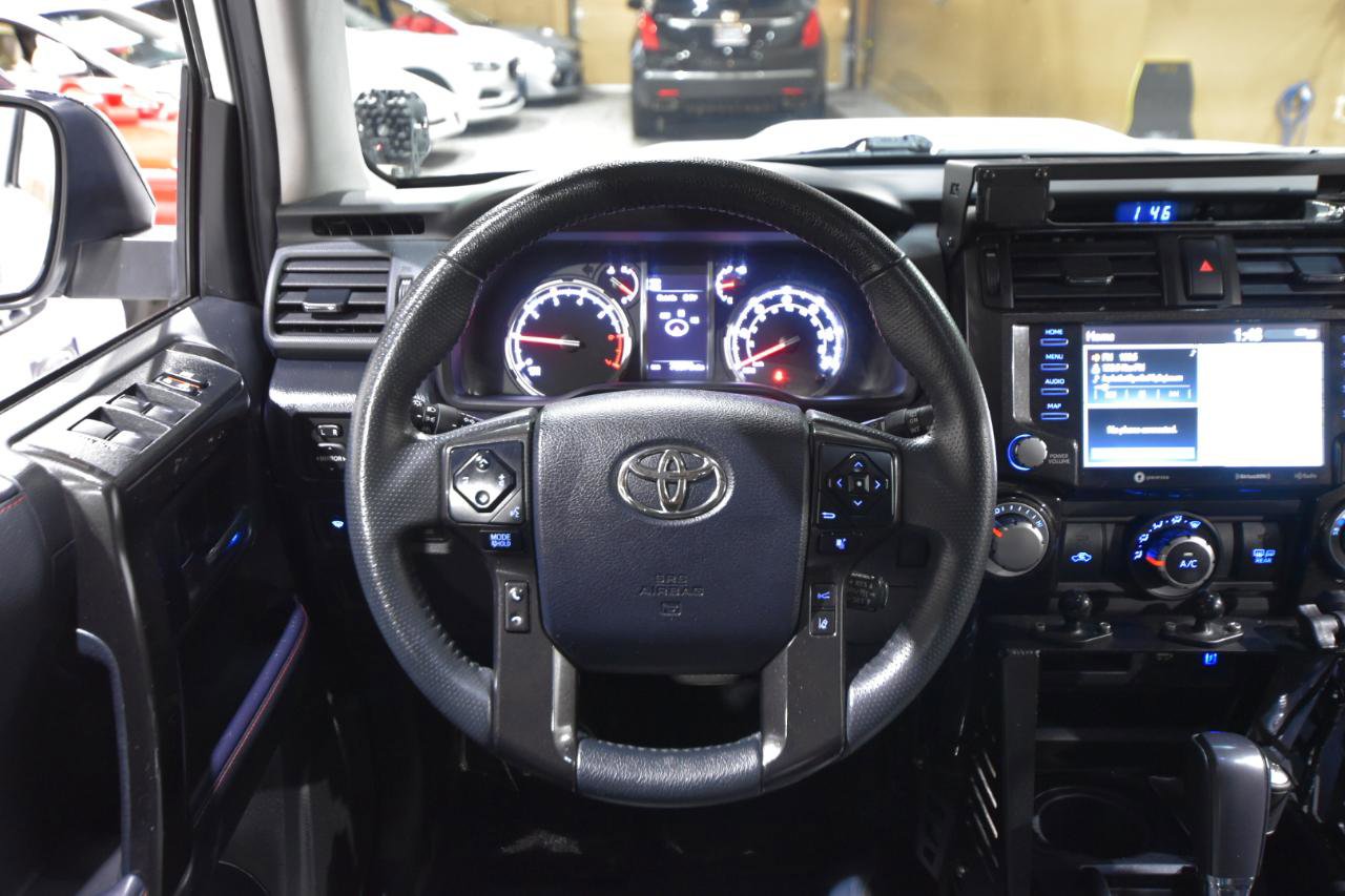 Used 2021 Toyota 4Runner Venture w/ Moonroof Package AWD/4WD image 26
