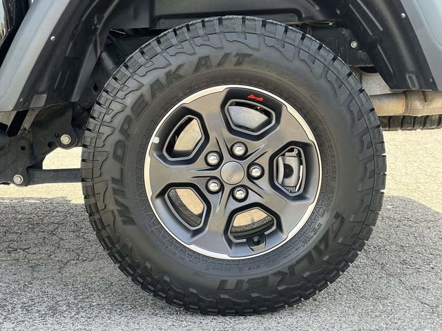 Used 2023 Jeep Gladiator Rubicon w/ Cold Weather Group image 11