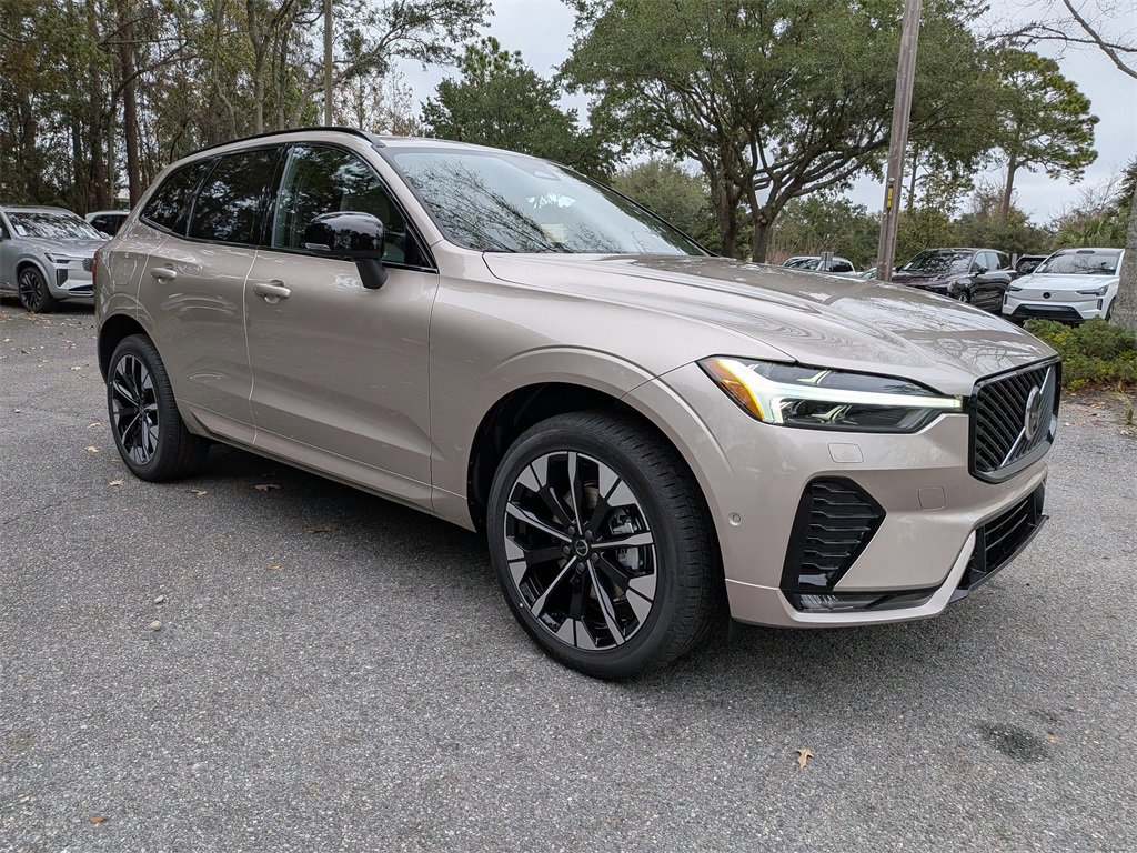 New 2026 Volvo XC60 B5 Plus w/ Protection Package Premier image 2