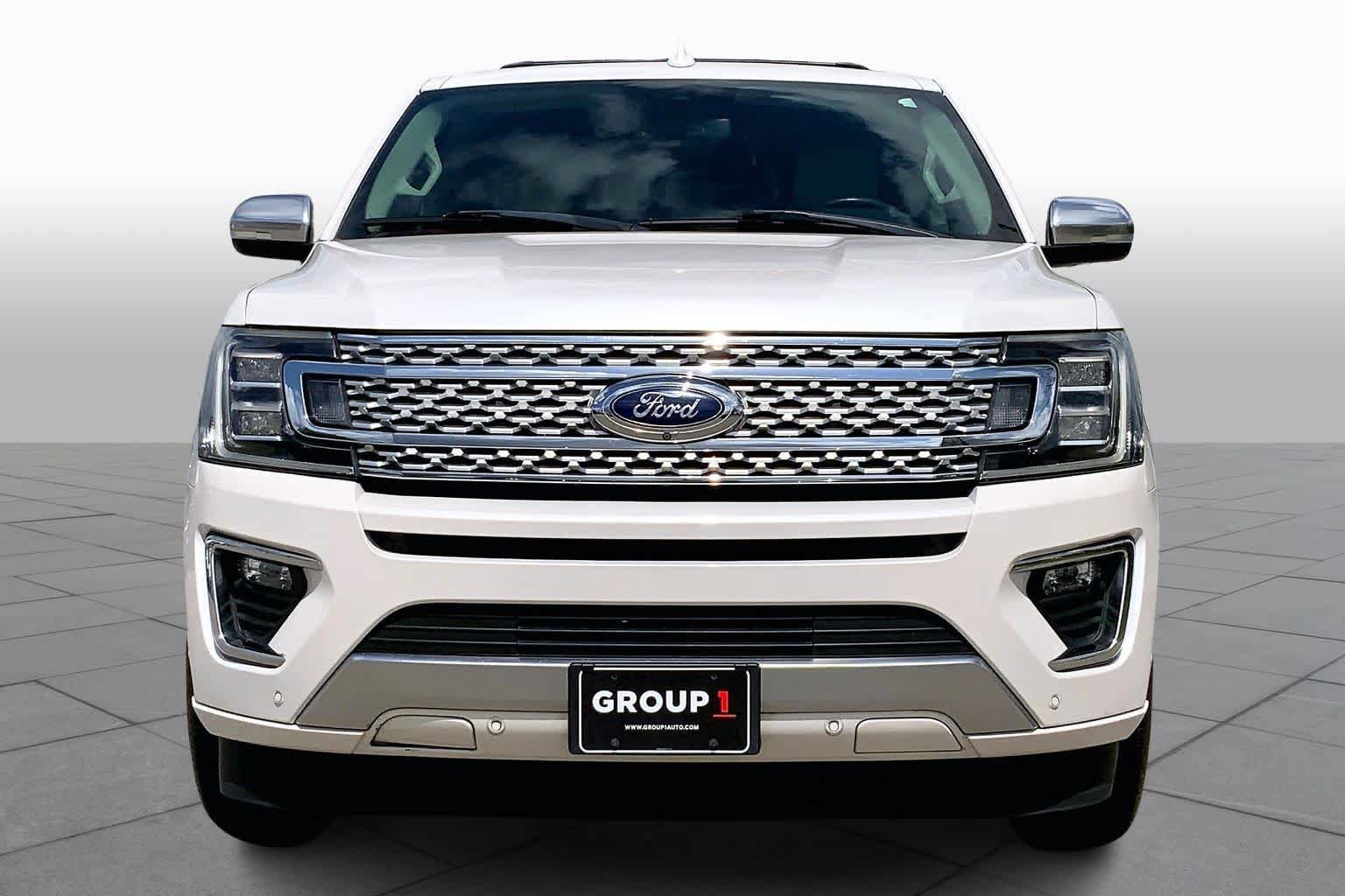 Used 2018 Ford Expedition Platinum RWD image 4