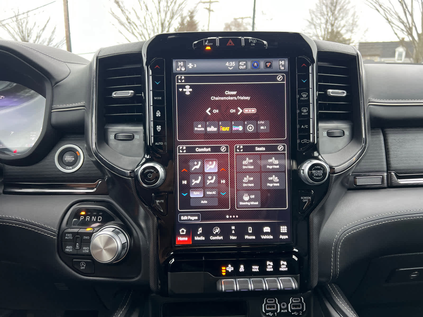 Used 2023 RAM 1500 Limited image 25