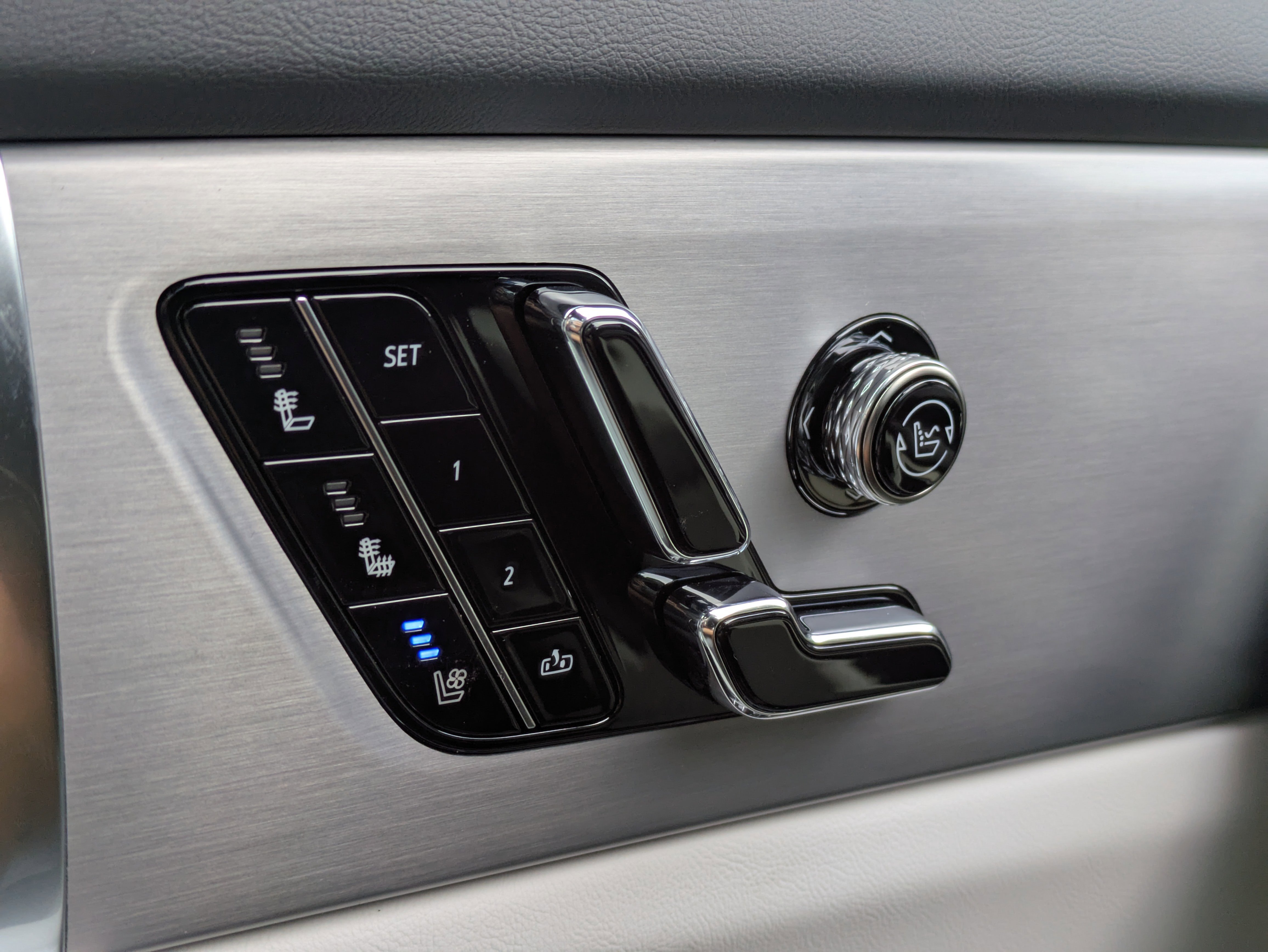 New 2026 Cadillac Vistiq Luxury image 17