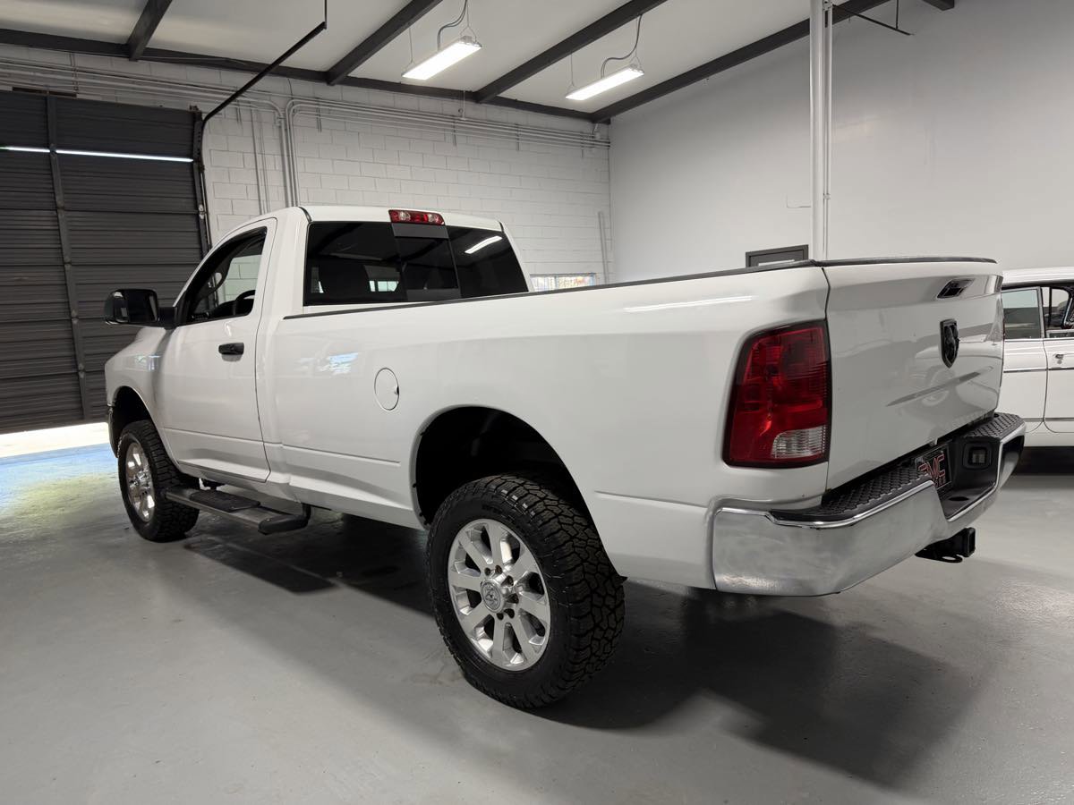 Used 2013 RAM 2500 Tradesman w/ Chrome Appearance Group AWD/4WD image 5