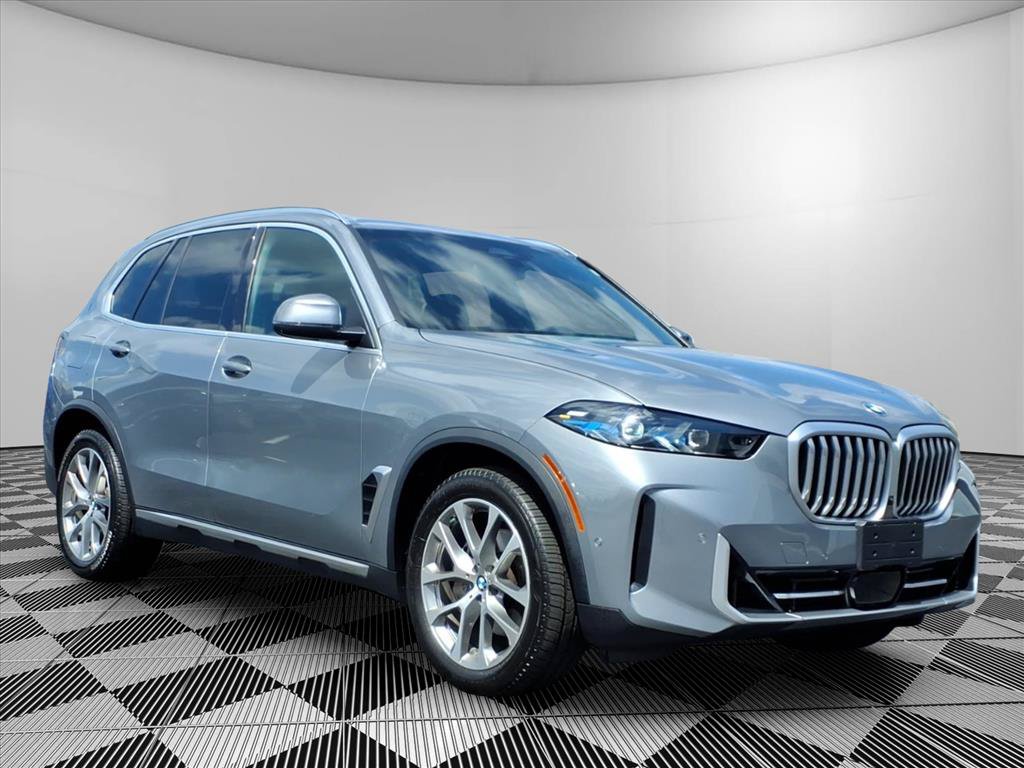 Used 2024 BMW X5 xDrive40i w/ Premium Package