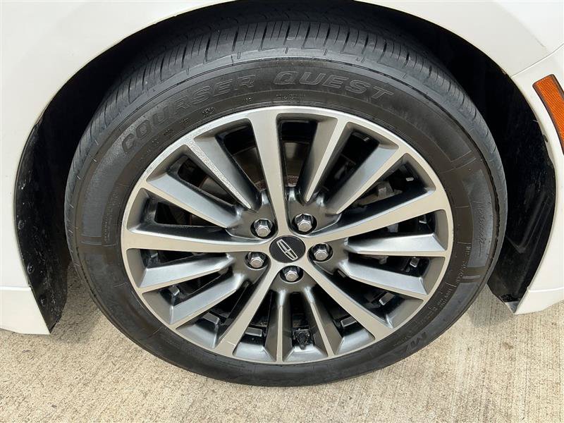 Used 2018 Lincoln MKZ Premiere AWD/4WD image 21