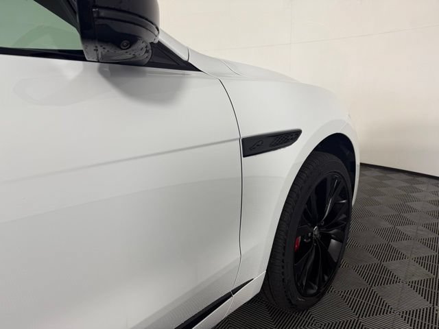 New 2026 Jaguar F-PACE R-Dynamic S AWD/4WD image 29