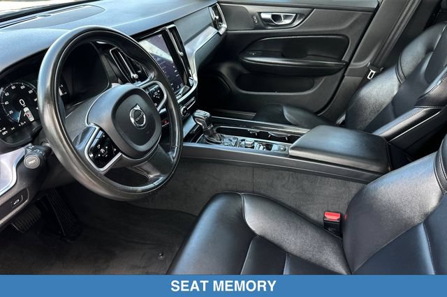 Used 2019 Volvo S60 T5 Momentum w/ Premium Package FWD image 11