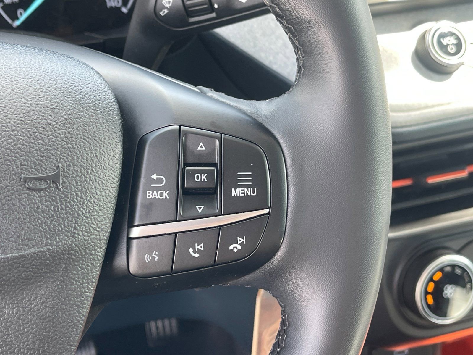 Used 2023 Ford Maverick XLT w/ Equipment Group 300A Standard image 25