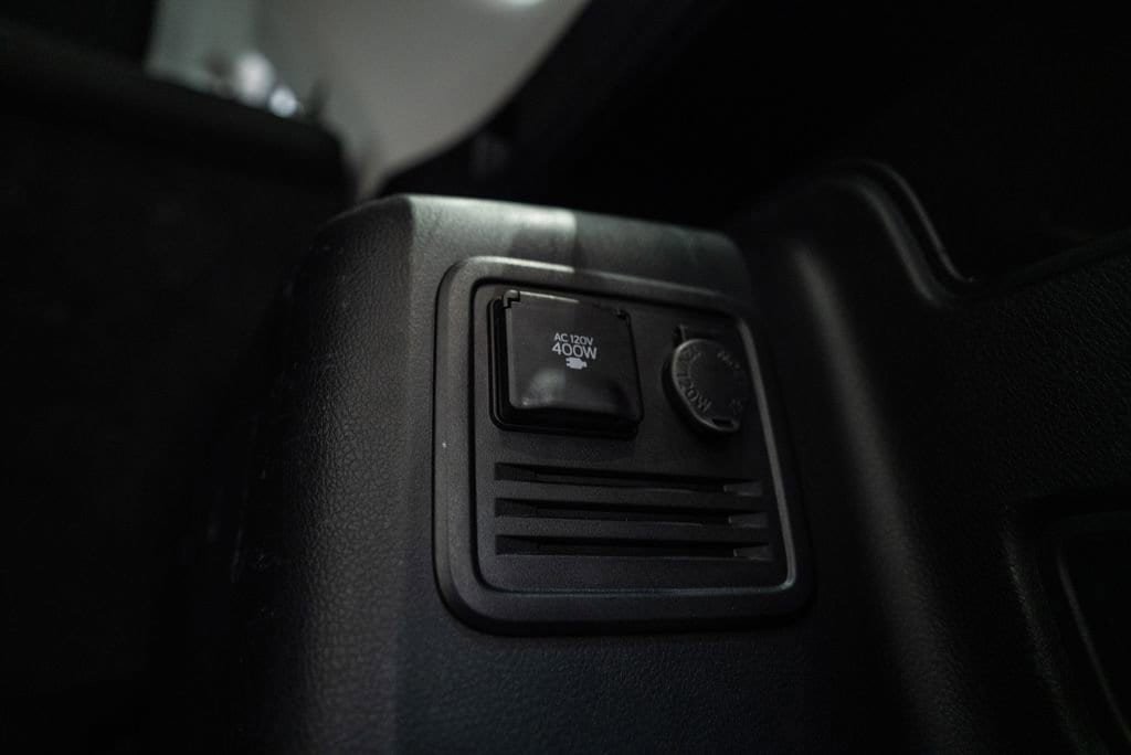 Used 2024 Toyota 4Runner SR5 AWD/4WD image 38