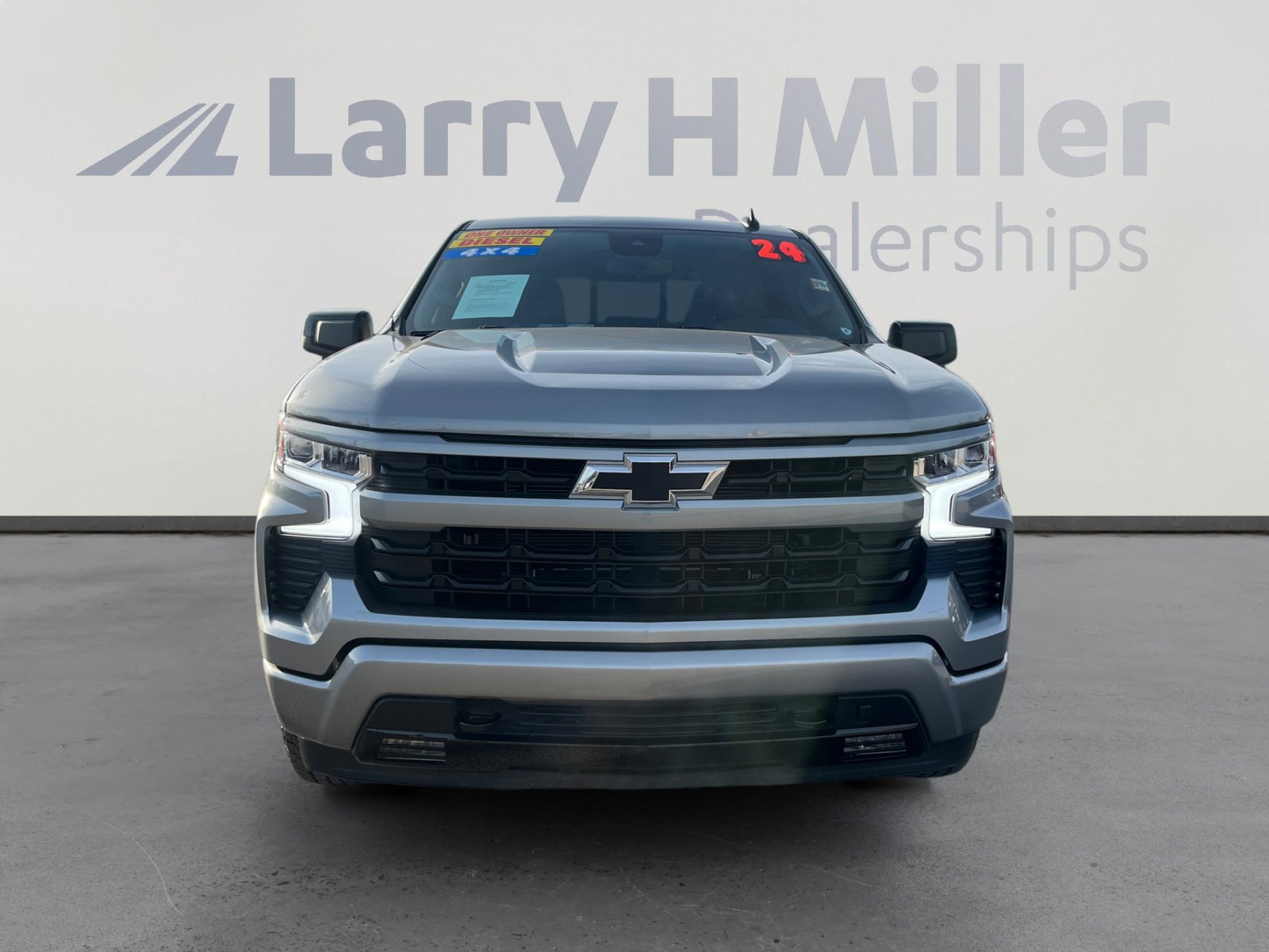 Used 2024 Chevrolet Silverado 1500 RST image 8
