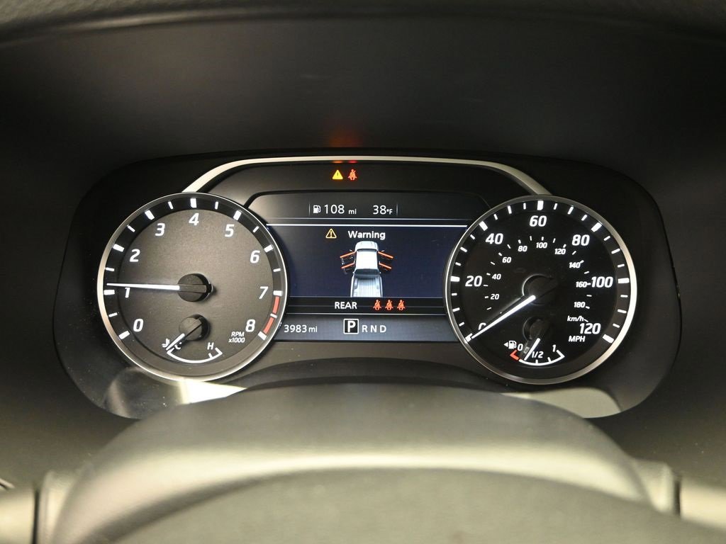 Used 2024 Nissan Frontier SV image 20