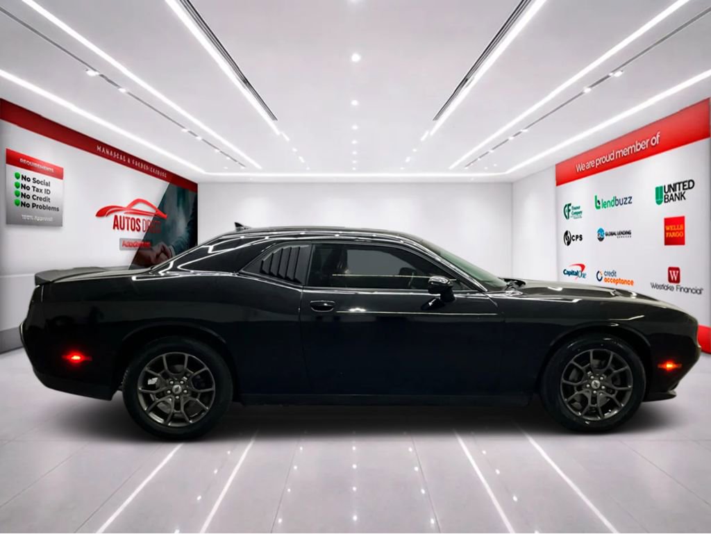 Used 2018 Dodge Challenger GT w/ Driver Convenience Group AWD/4WD image 8