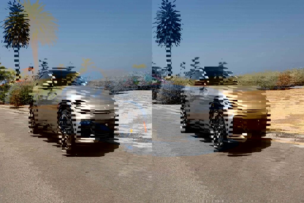 Certified 2025 Ferrari Purosangue image 30