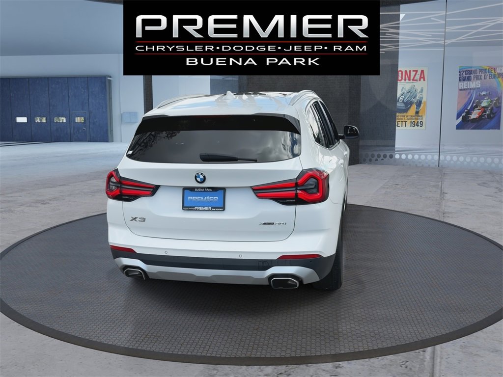 Used 2024 BMW X3 xDrive30i w/ Premium Essential Package image 7