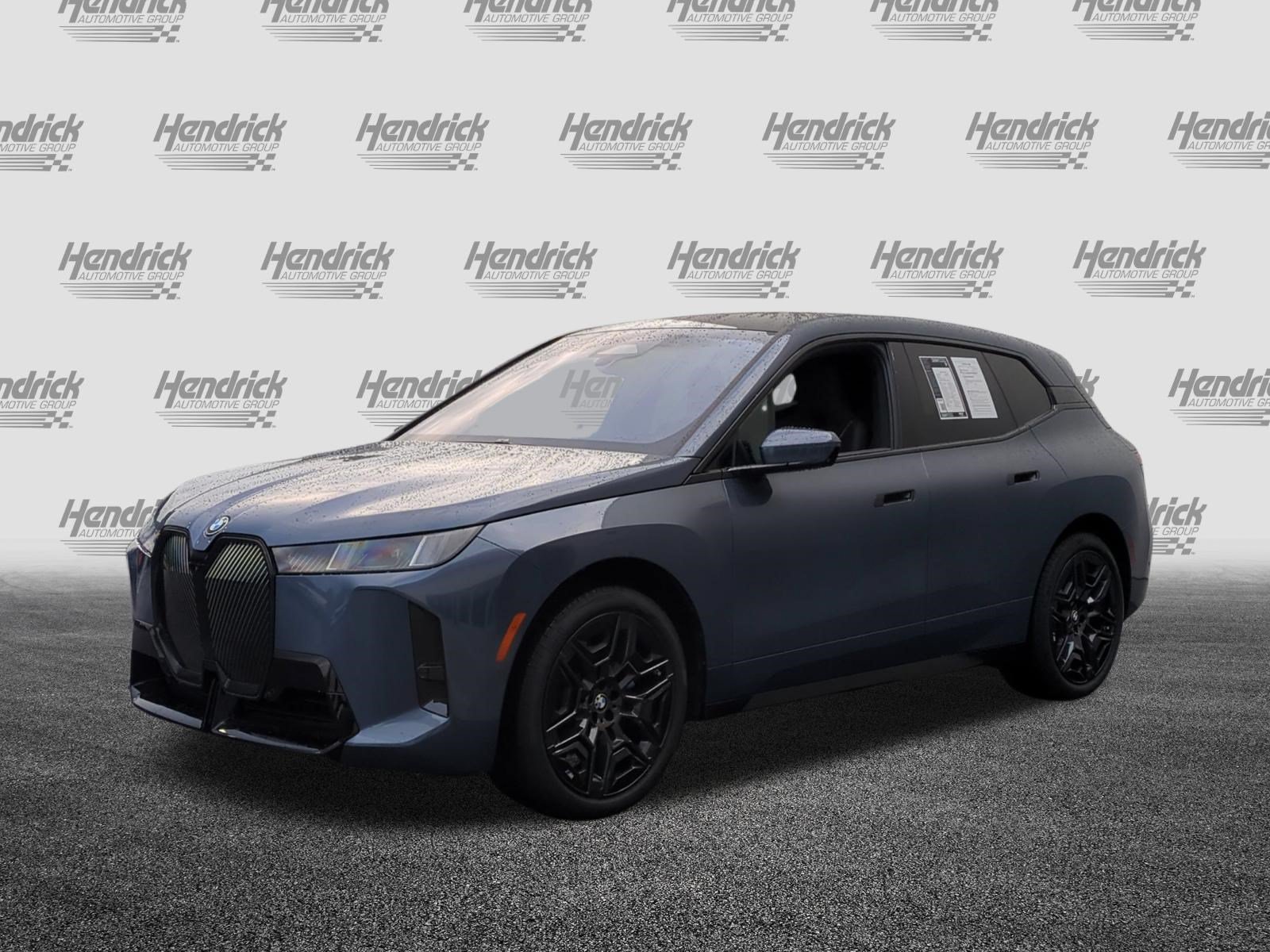 Certified 2026 BMW iX xDrive60 w/ M Sport Package AWD/4WD image 6