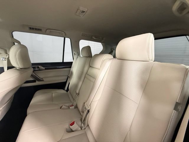 Used 2020 Lexus GX 460 Premium w/ Premium Package AWD/4WD image 23
