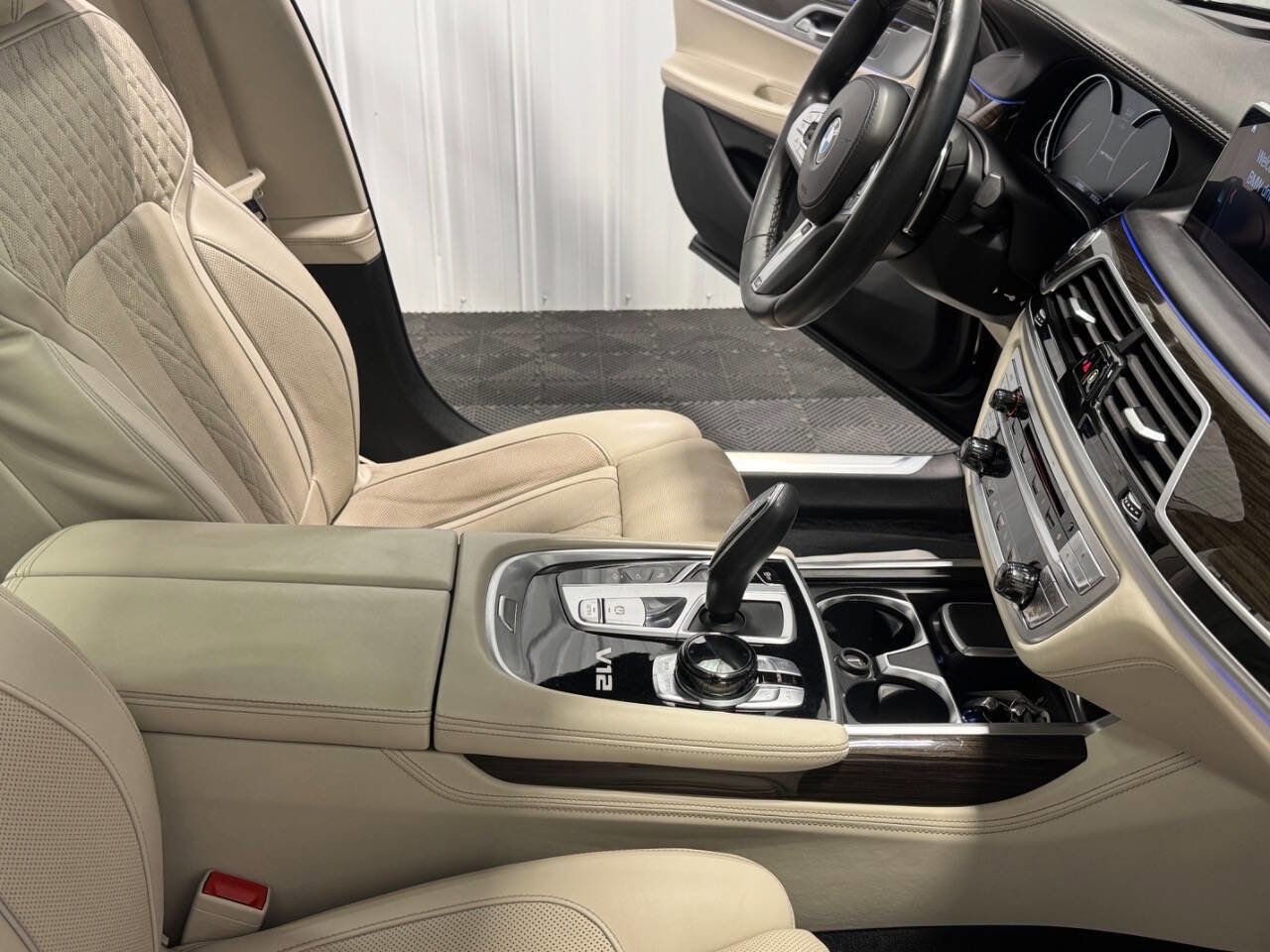 Used 2019 BMW M760i xDrive w/ Luxury Rear Seating Package image 36