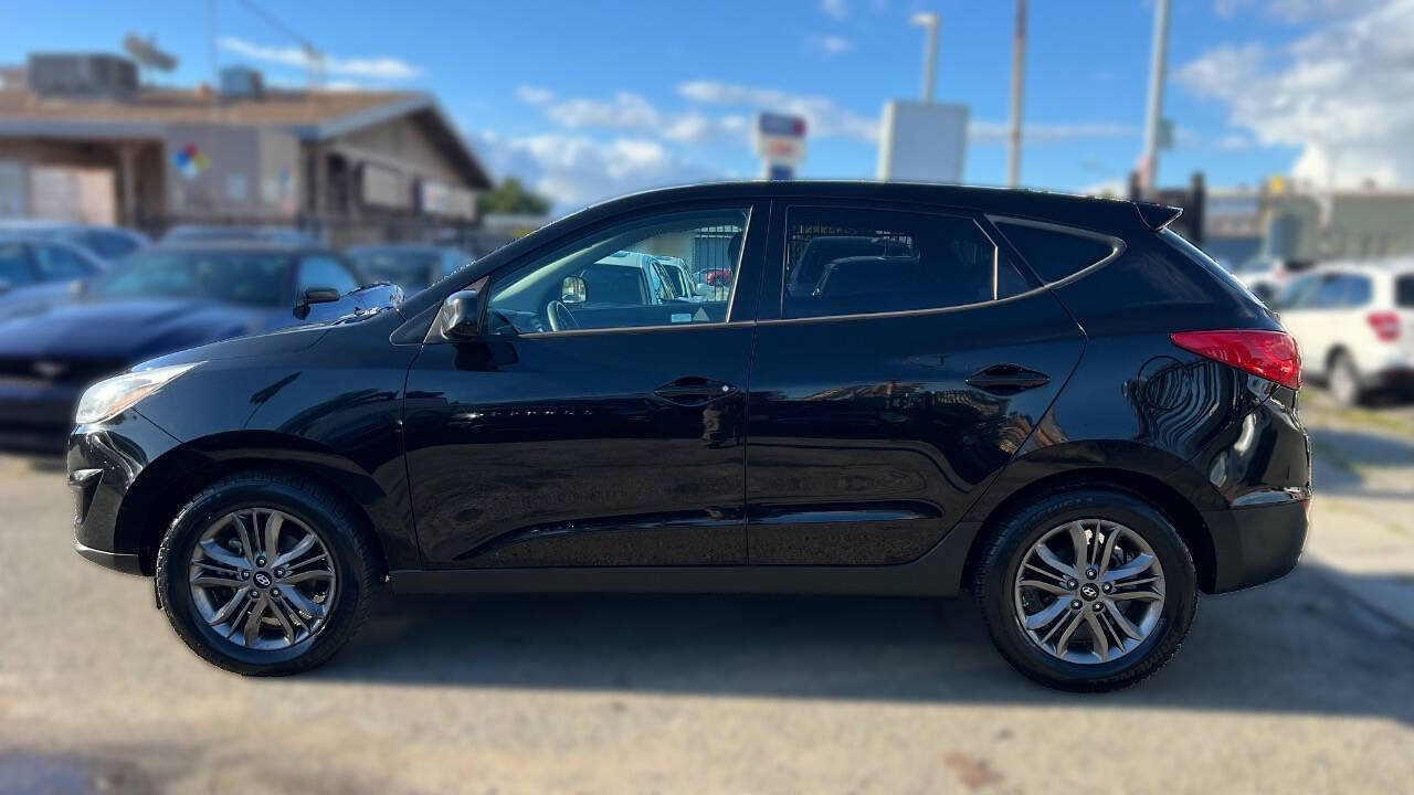 Used 2015 Hyundai Tucson GLS w/ Option Group 02 FWD image 7