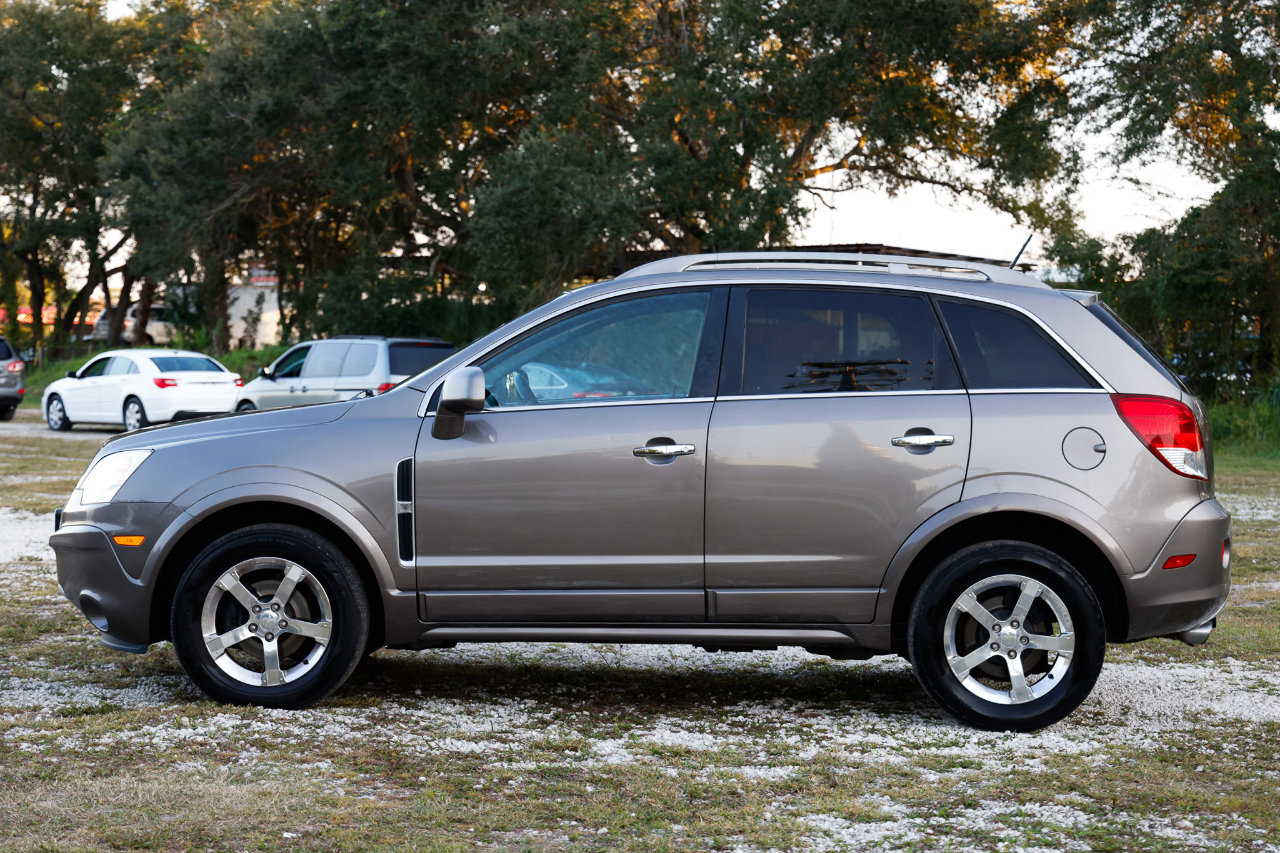 Used 2012 Chevrolet Captiva Sport LT image 3