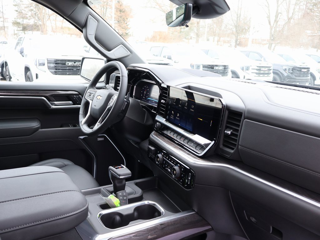 New 2026 Chevrolet Silverado 1500 LTZ w/ LTZ Premium Package image 44