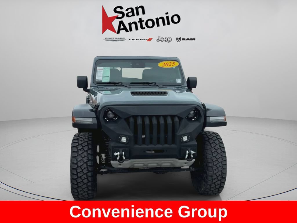 Certified 2025 Jeep Gladiator Mojave w/ Convenience Group AWD/4WD image 4