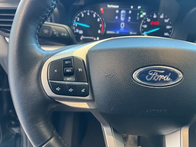 Used 2024 Ford Explorer XLT w/ Class IV Trailer Tow Package image 23