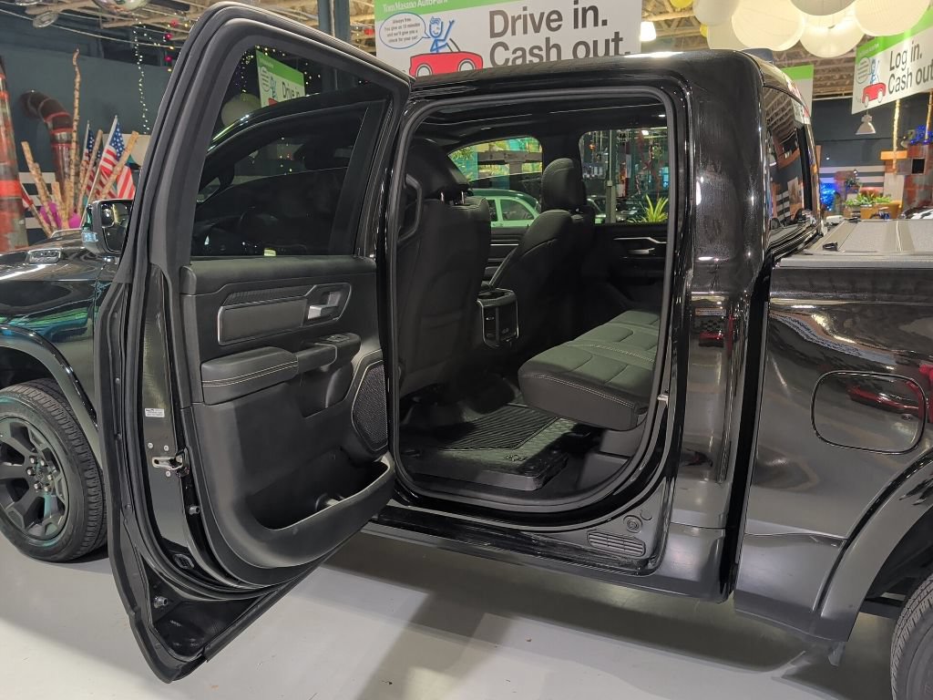 Used 2025 RAM 1500 Big Horn AWD/4WD image 12
