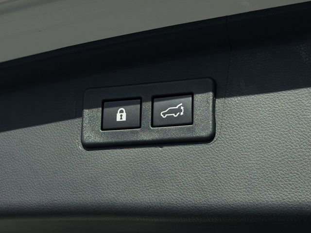 Used 2025 Subaru Outback Premium w/ Popular Package #1 image 38