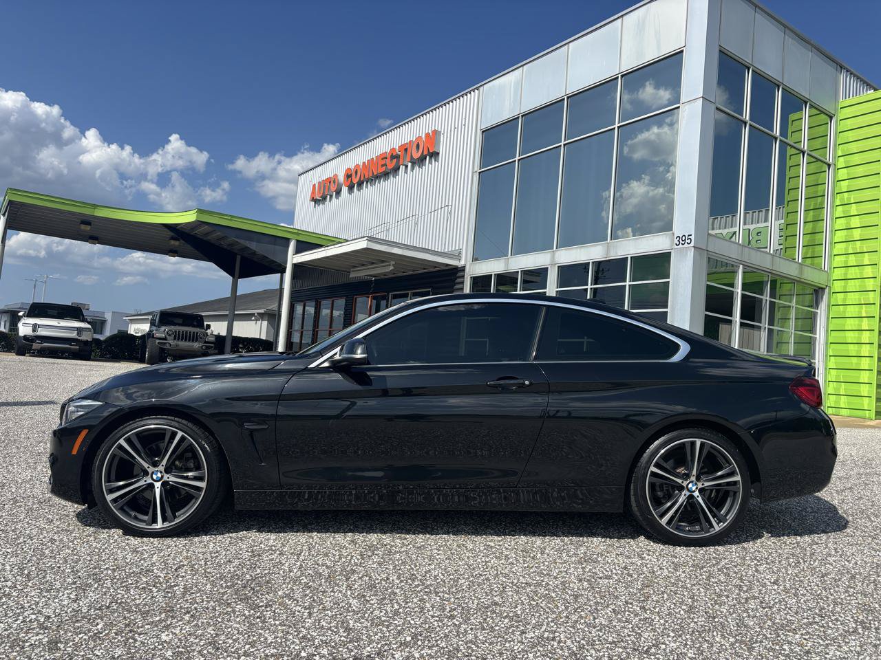 Used 2020 BMW 430i Coupe w/ Executive Package RWD image 3