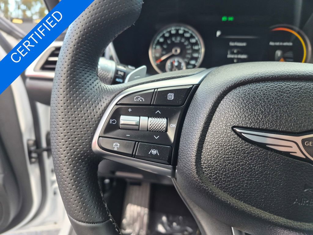 Used 2026 Genesis G70 2.5T image 13