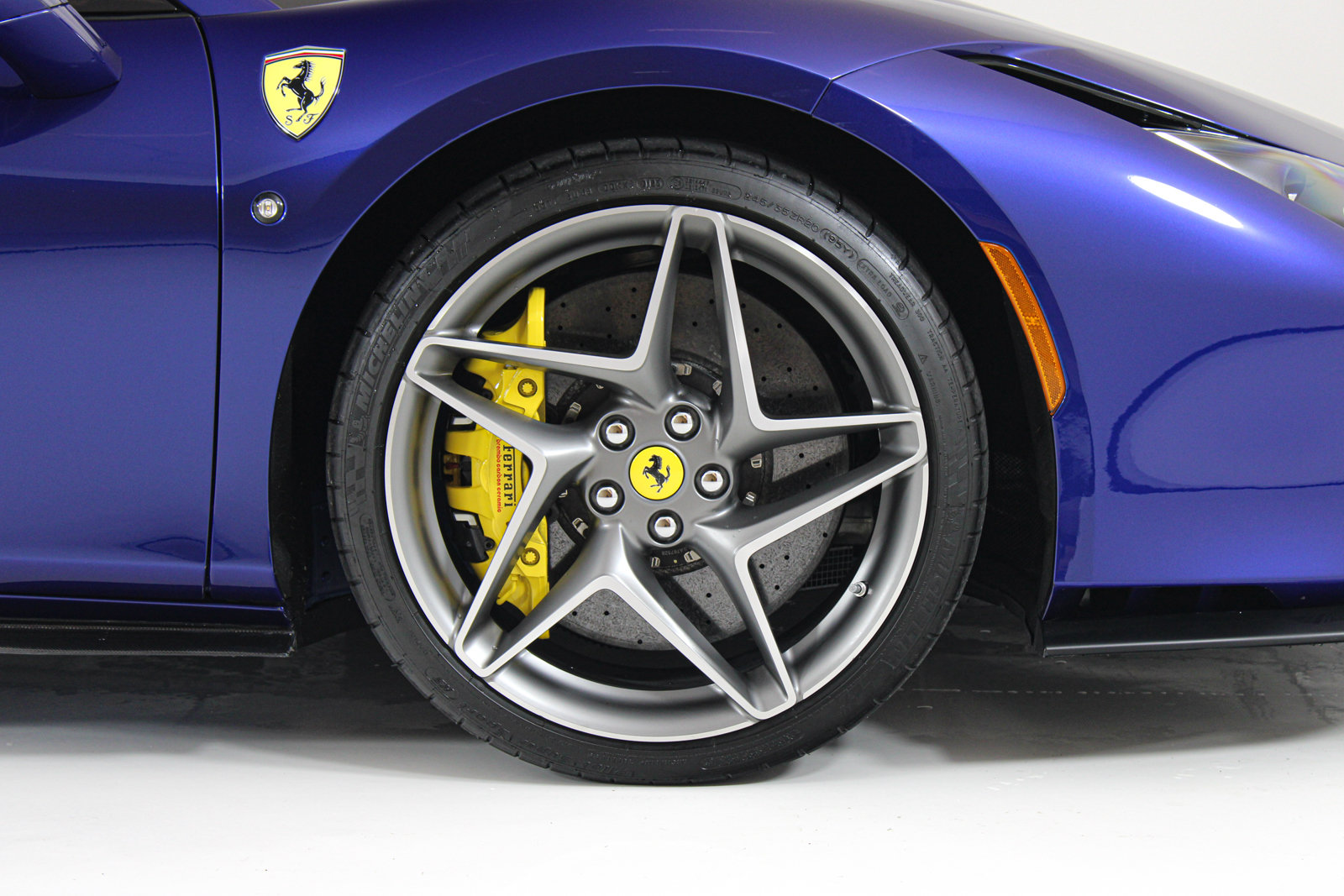 Certified 2023 Ferrari F8 Tributo RWD image 26